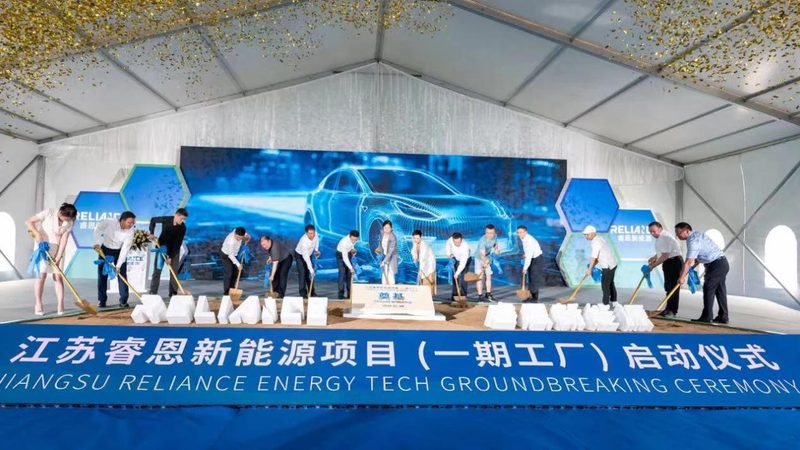 深圳新能源设备生产厂家：揭秘其背后的技术密码